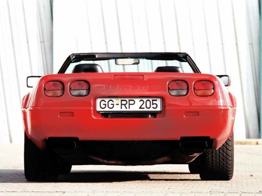  Chevrolet Corvette Convertible 1991 года  (EU) (фото 8 из 9)